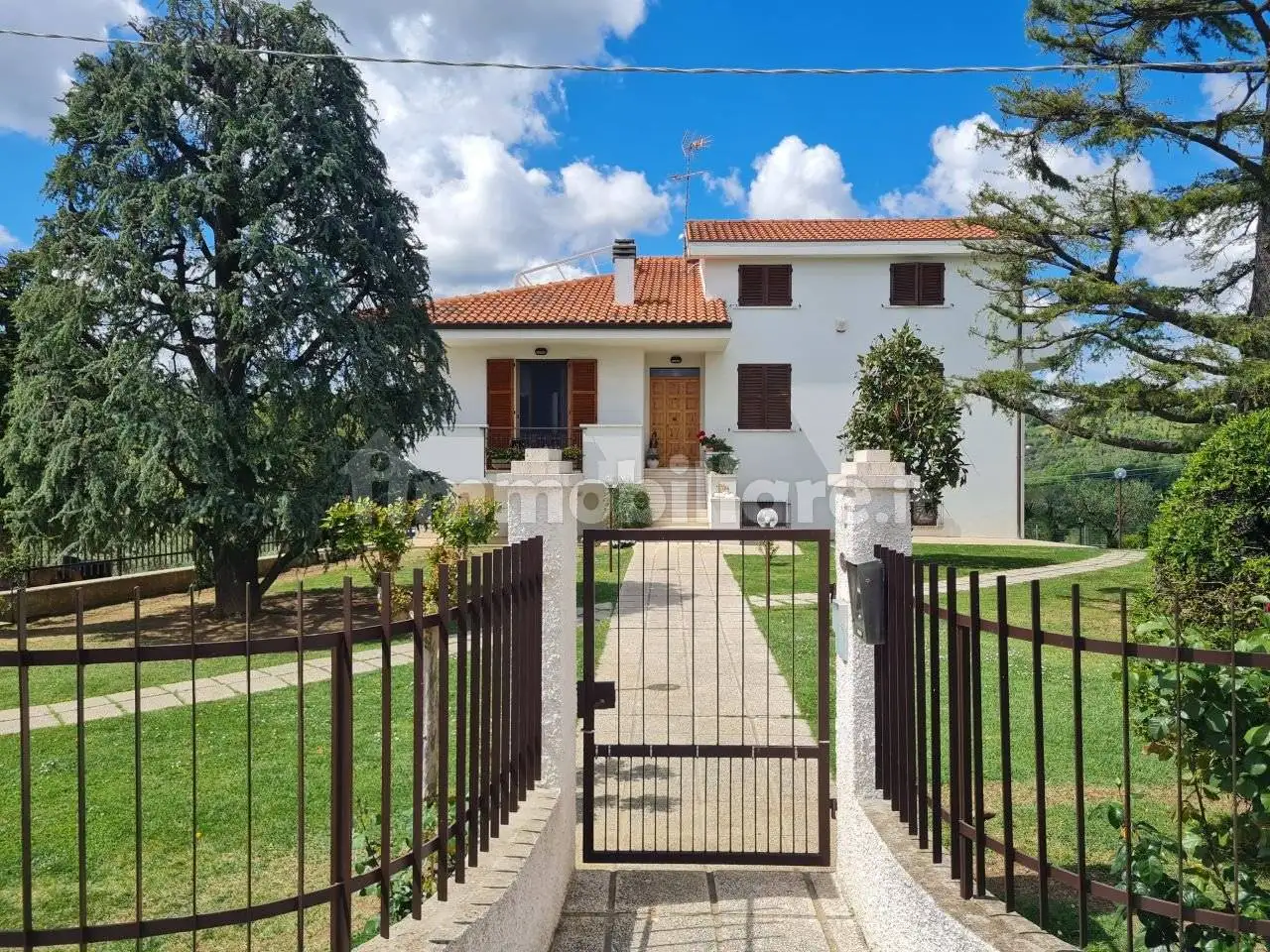 Villa in vendita a San Paolo di Jesi