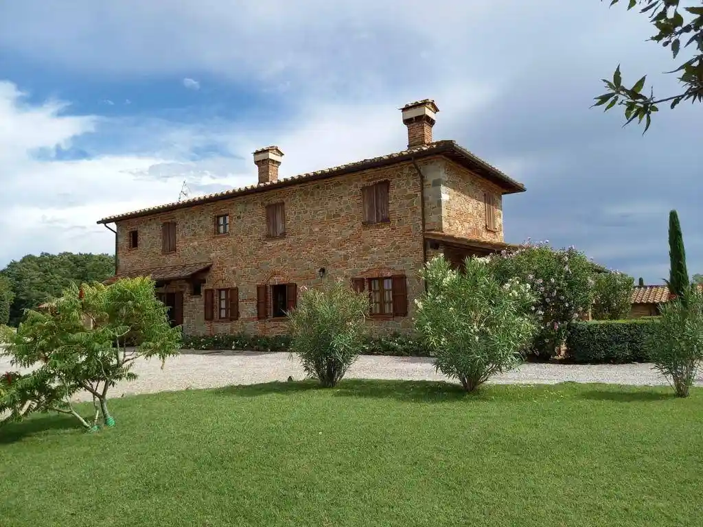 Rustico - Casale in vendita a Foiano della Chiana
