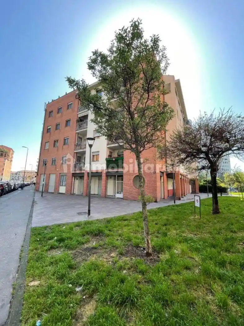 Trilocale via Marco d'Agrate 13, Corvetto, Milano - foto 2