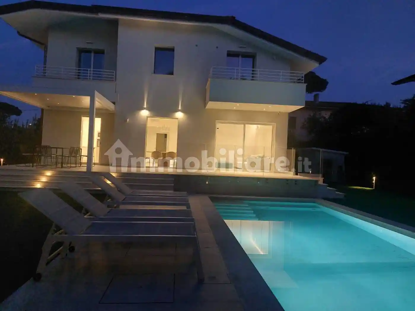 Villa in affitto a Pietrasanta