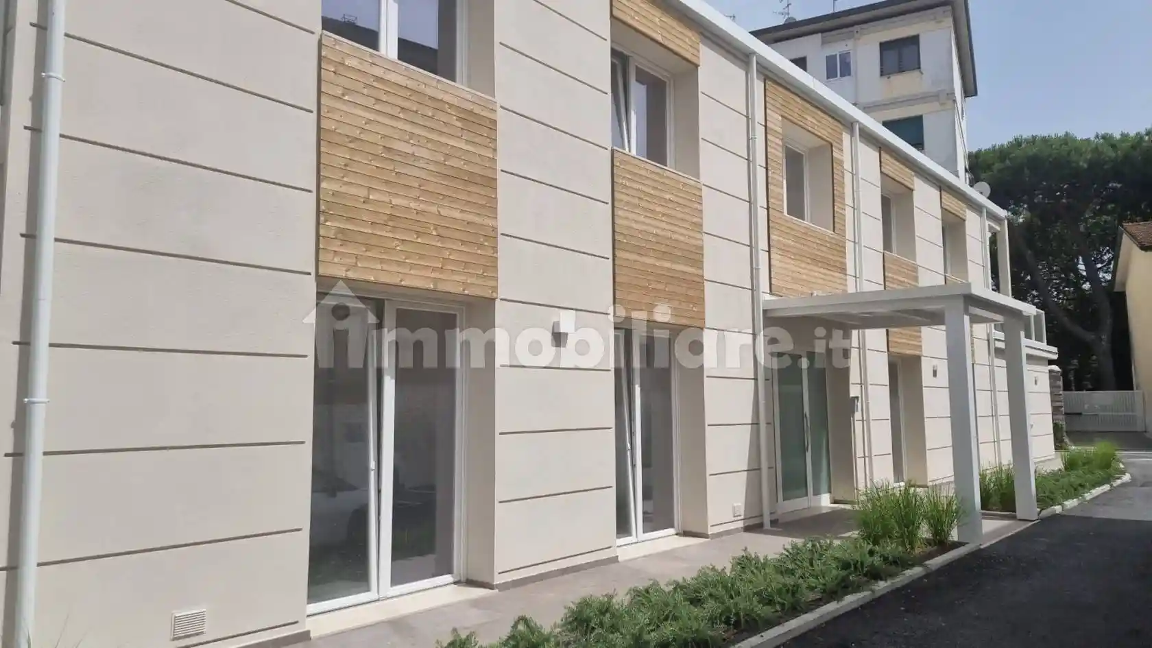 Appartamento in vendita a Viareggio