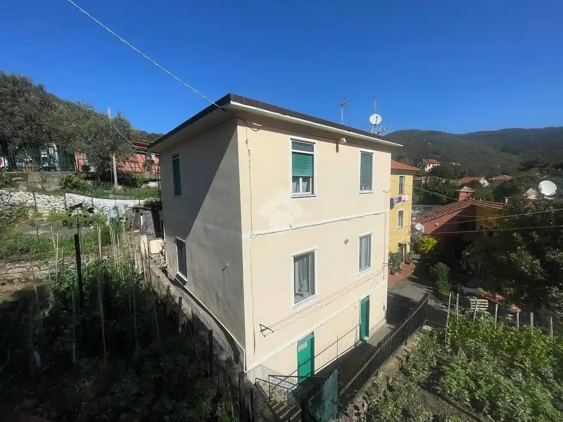 Appartamento in vendita a Genova