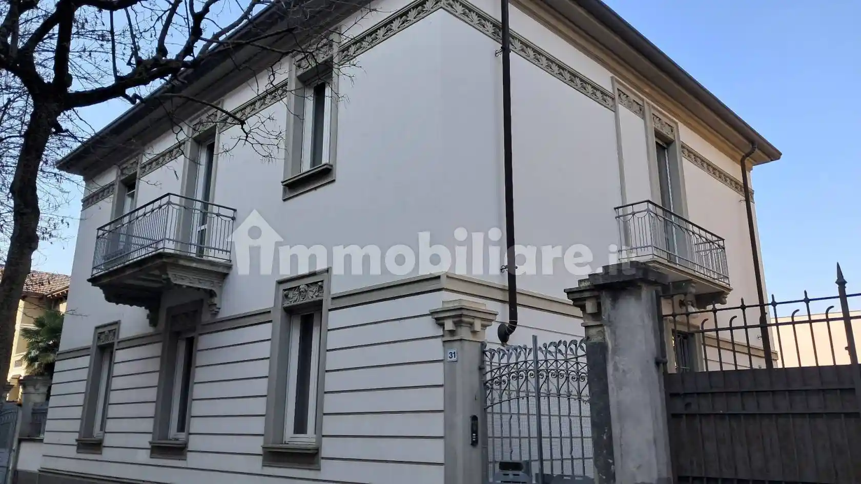 Villa in vendita a Voghera