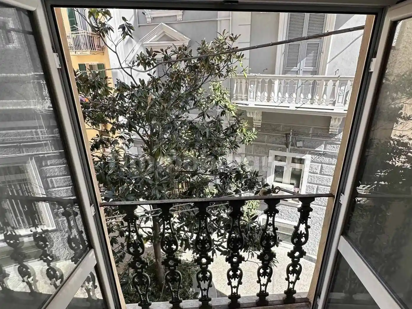 Appartamento in vendita a Vado Ligure