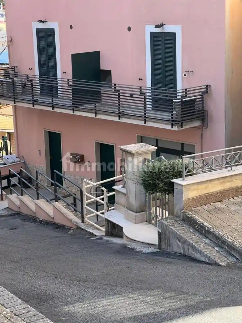 Casa indipendente in vendita a Priverno