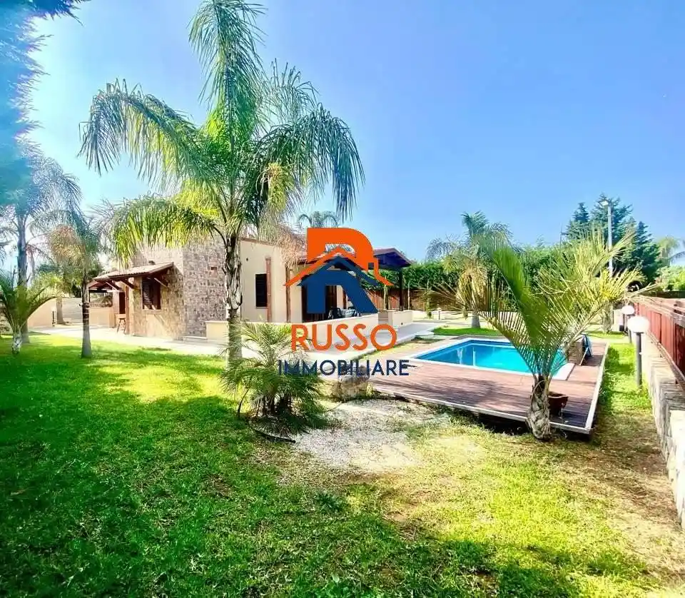 Villa in vendita a Castellammare del Golfo