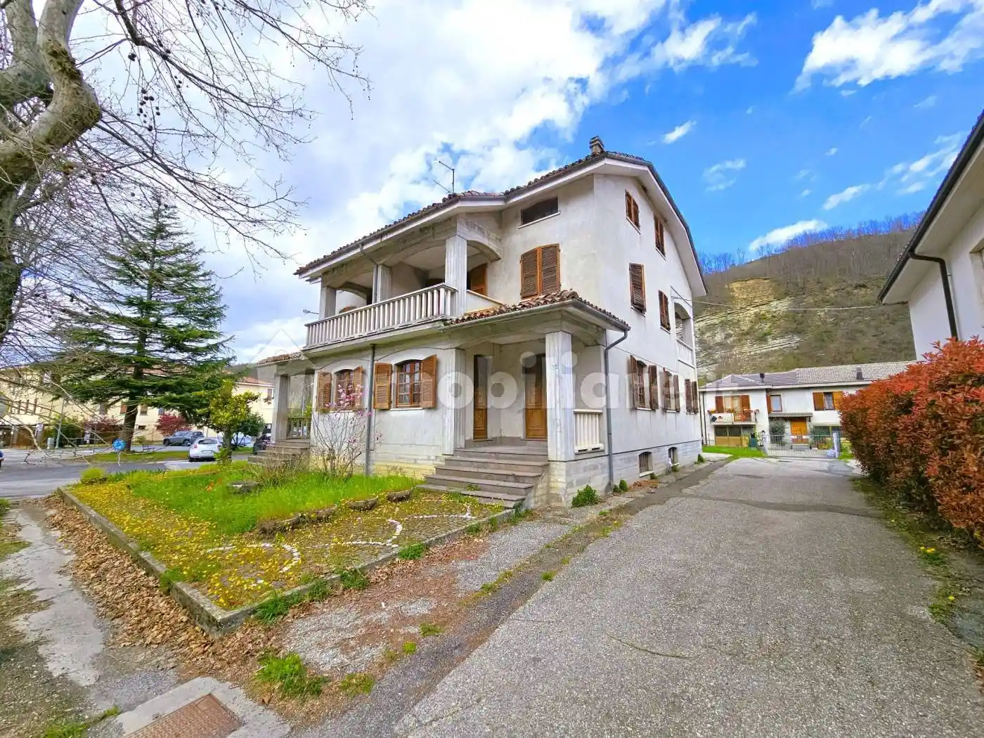 Villa in vendita a Cortemilia
