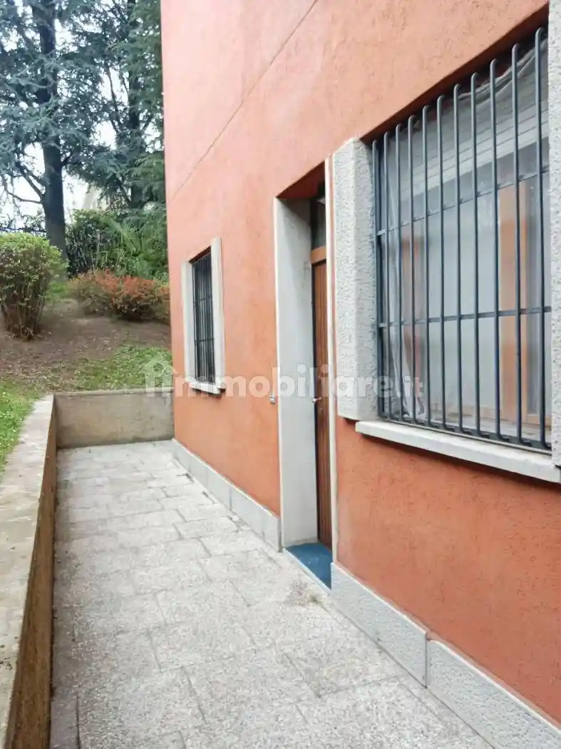Appartamento in affitto a Rho