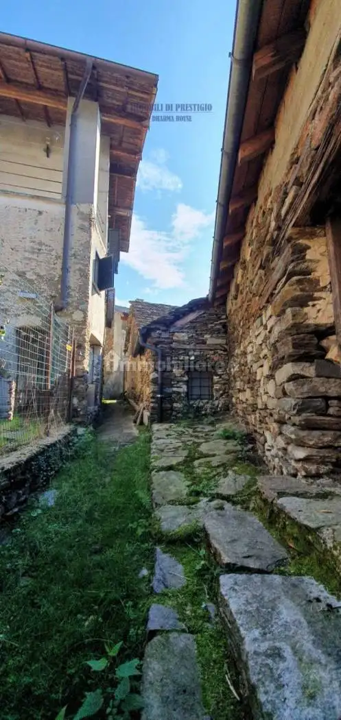 Rustico - Casale in vendita a Intragna