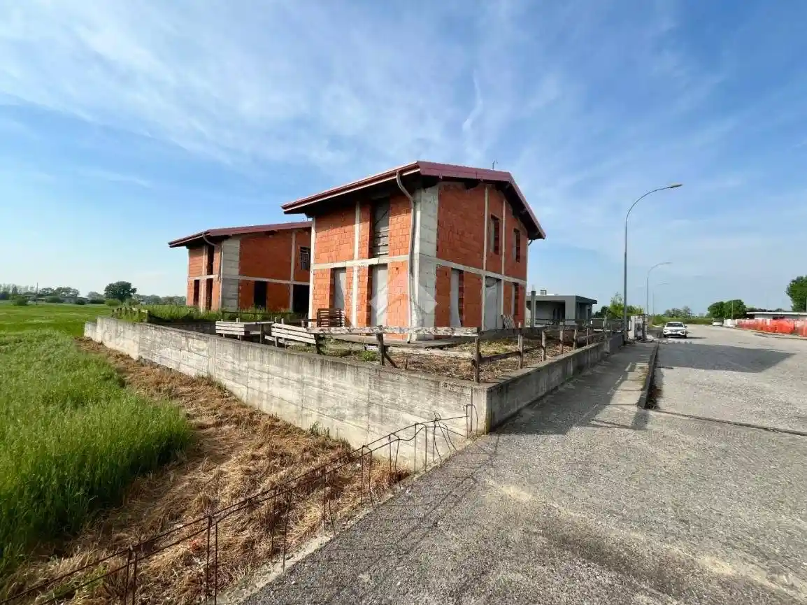 Villa in vendita a Quinzano d'Oglio