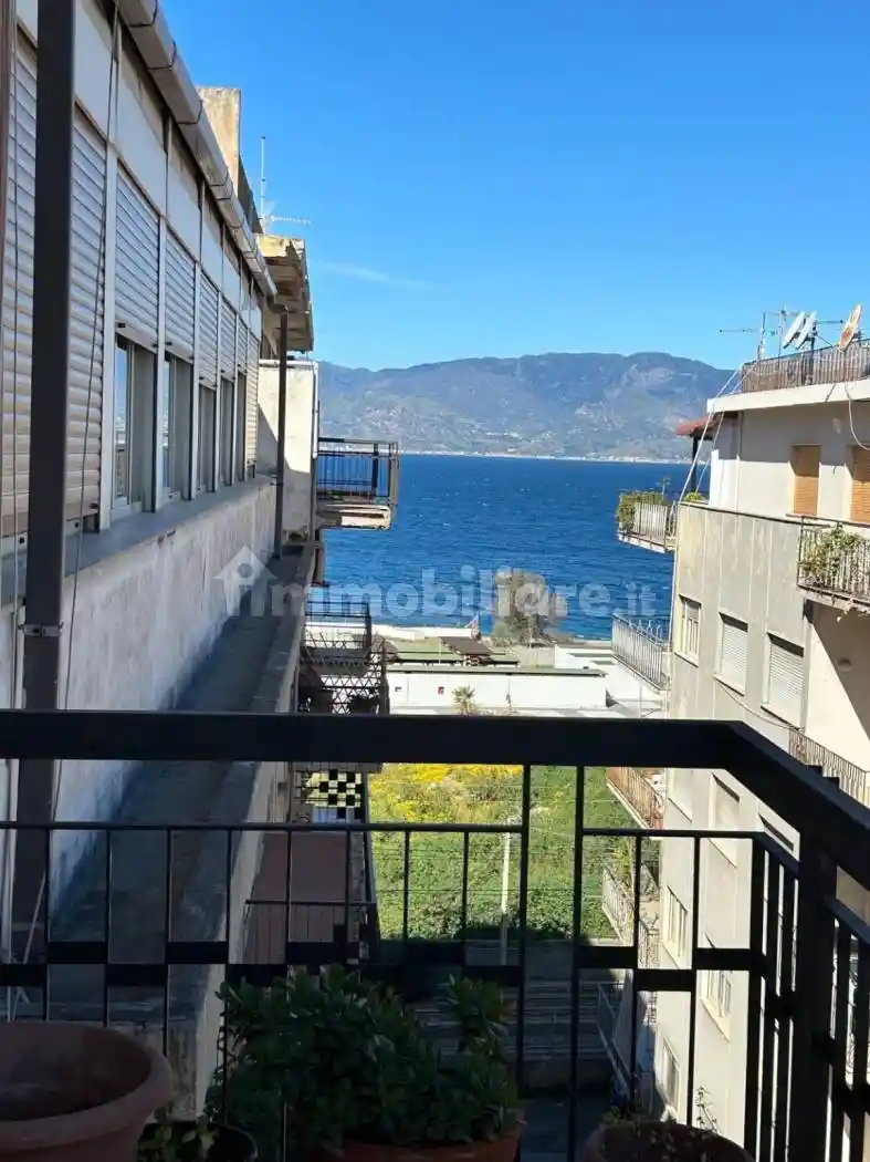 Appartamento viale Aldo Moro traversa C 84P/1, Ferrovieri - Stadio, Reggio Calabria - foto 3