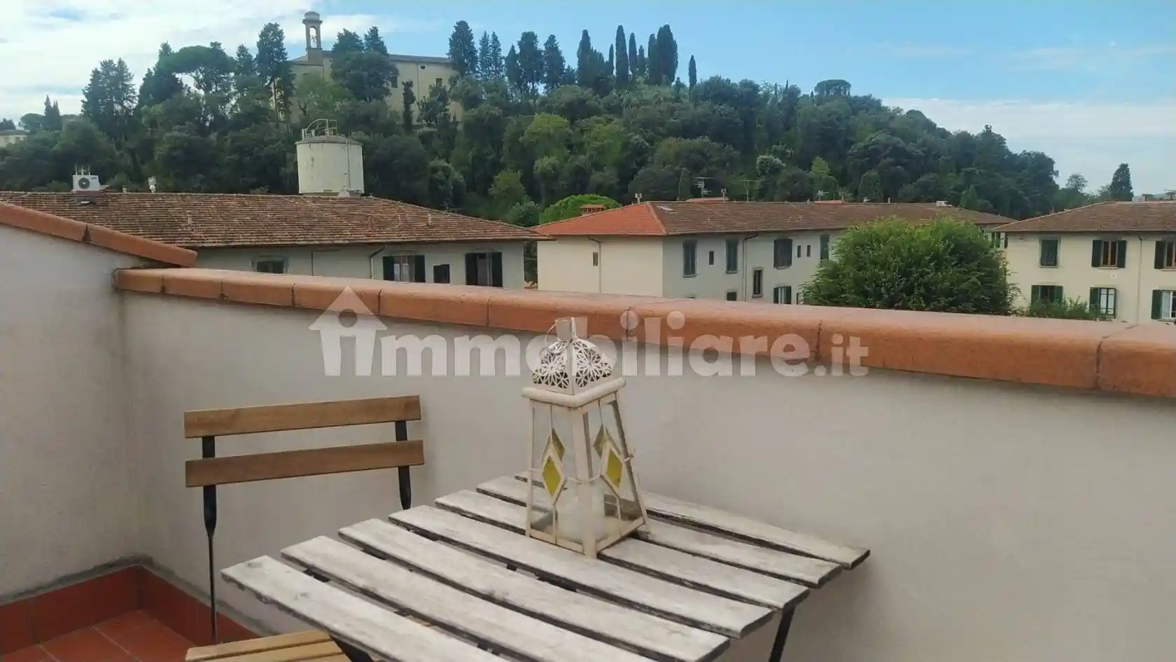 Appartamento in affitto a Firenze