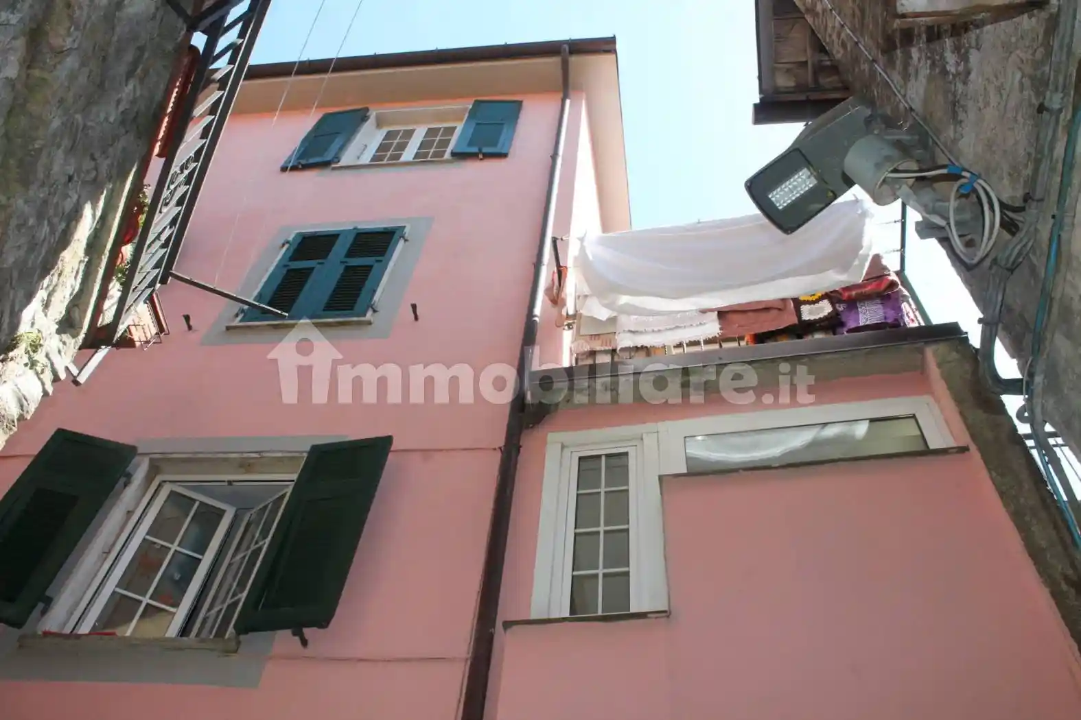 Casa indipendente in vendita a Riccò del Golfo di Spezia