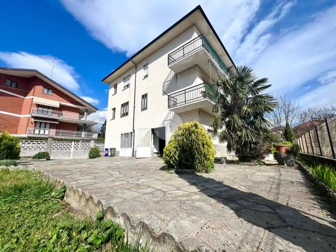 Villa in vendita a Avigliana