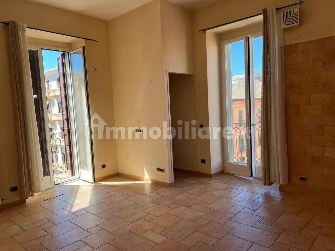 Appartamento in vendita a Taranto