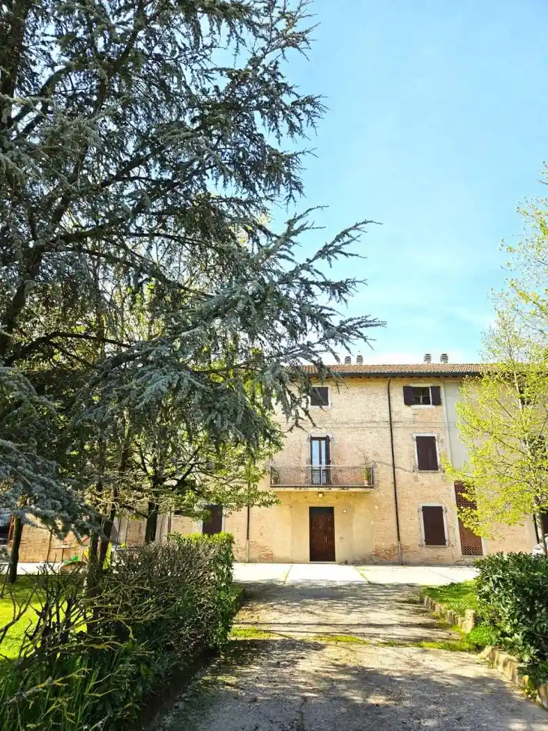 Casa indipendente in vendita a Guastalla