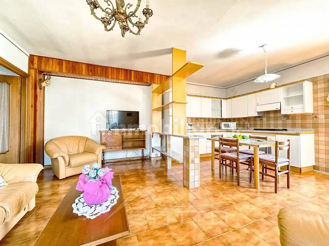 Appartamento in vendita a Borgosesia