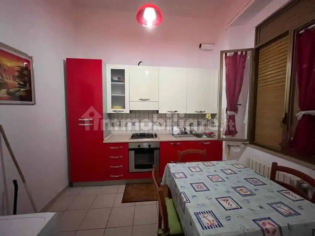 Appartamento in affitto a Soverato