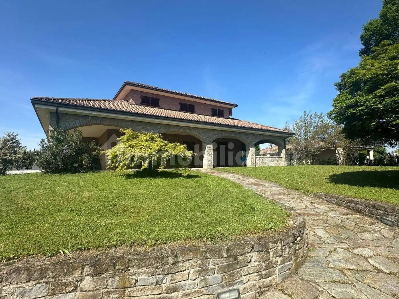 Villa in vendita a Solero