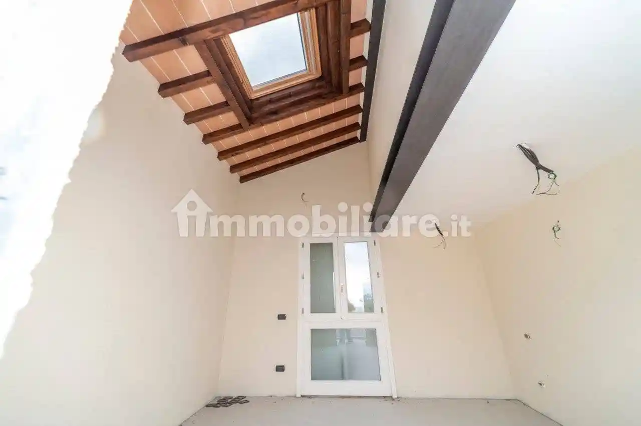 Rustico - Casale in vendita a Parma