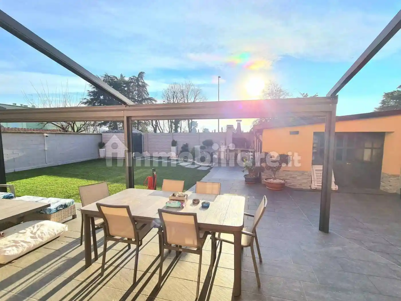 Villa in vendita a Legnano