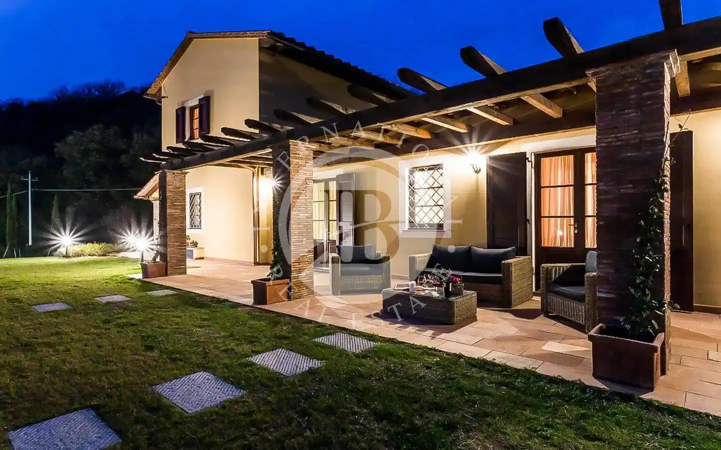 Villa unifamiliare, buono stato, 450 m², Cerasomma, Lucca - foto 5