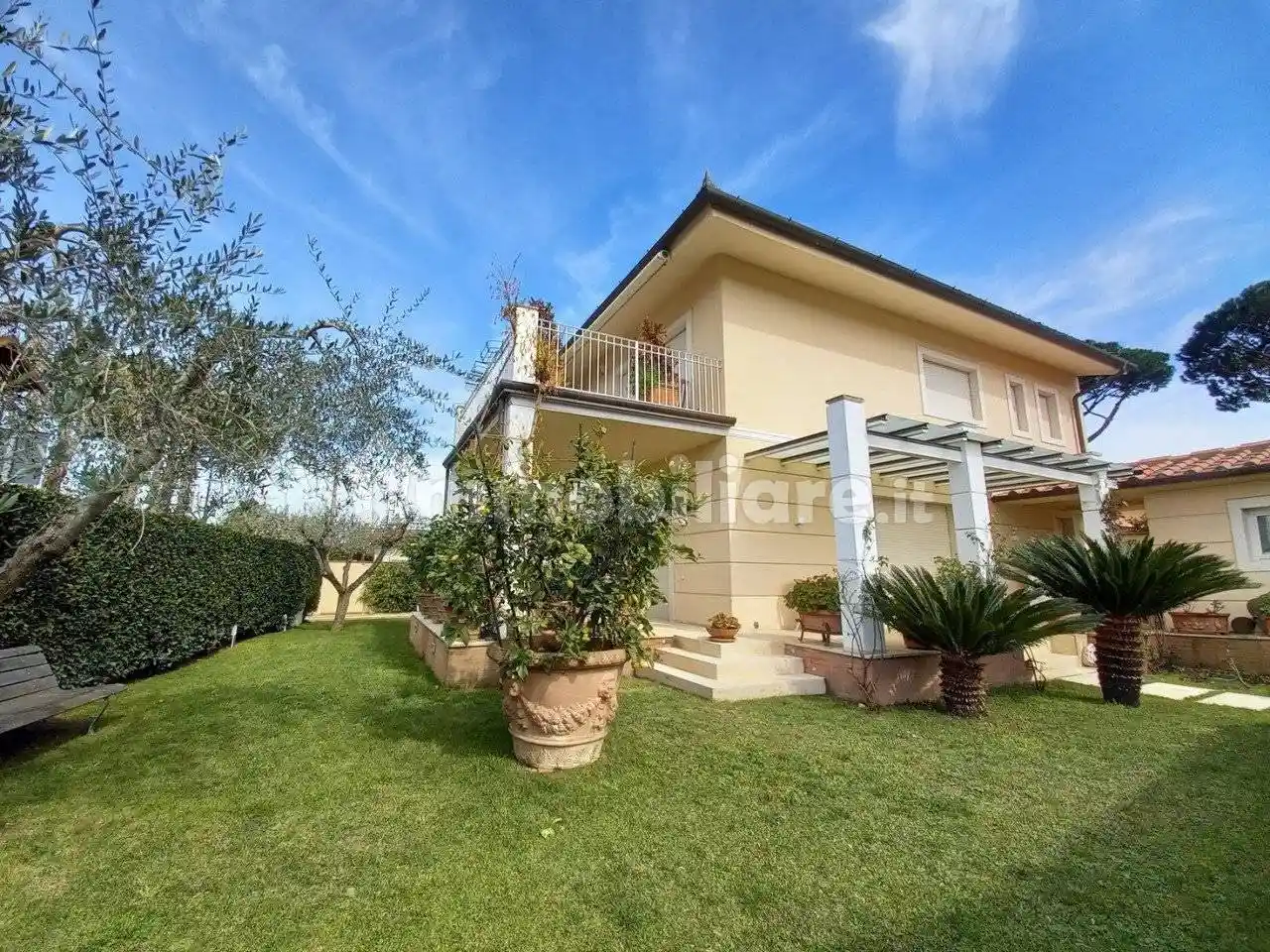 Villa in vendita a Forte dei Marmi