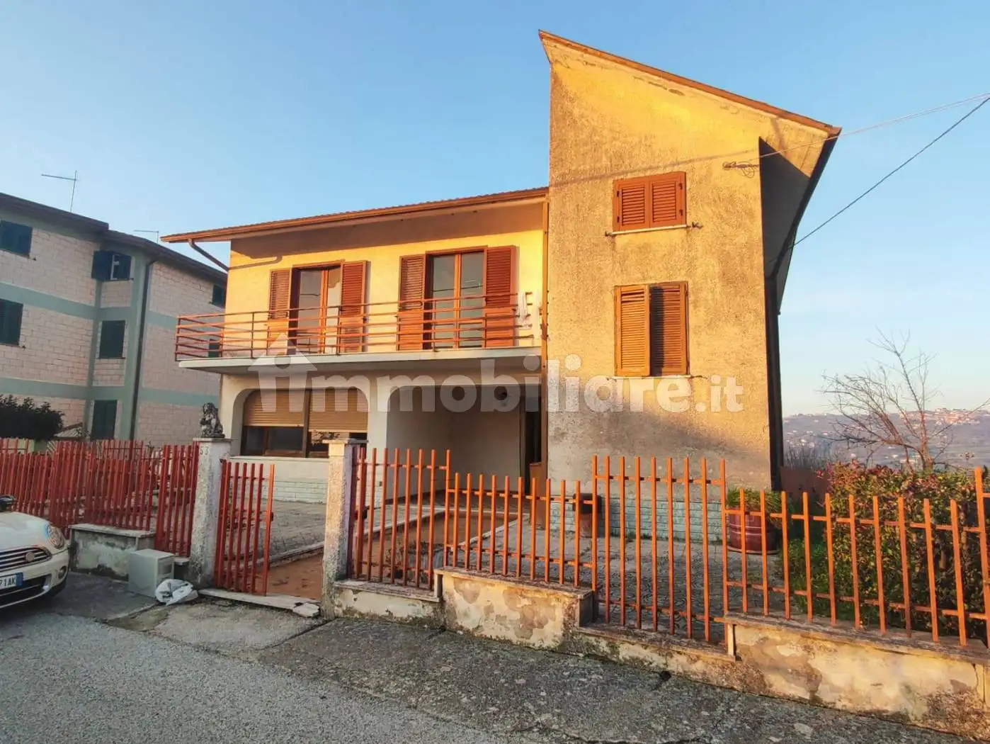 Villa in vendita a Pratola Serra