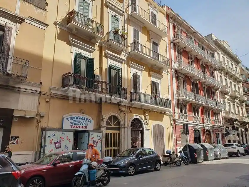 Appartamento in affitto a Bari