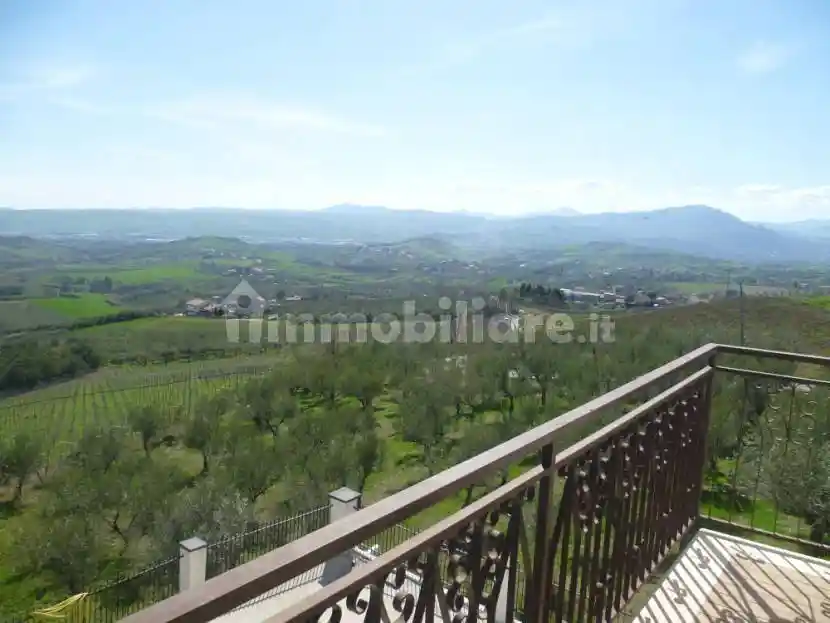 Appartamento in villa Contrada Villa Elce 32, Lanciano - foto 5