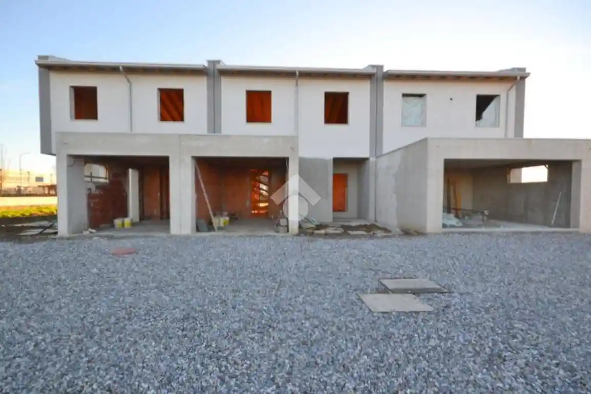 Villa in vendita a Quinzano d'Oglio