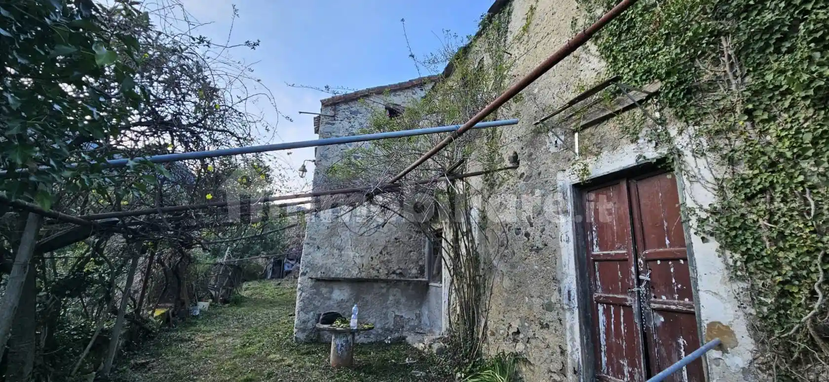 Rustico - Casale in vendita a Albisola Superiore