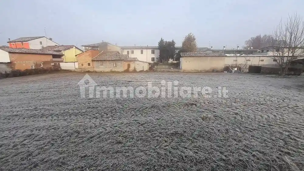Terratetto unifamiliare 790 m², da ristrutturare, Gerbido - Mortizza, Piacenza - foto 3
