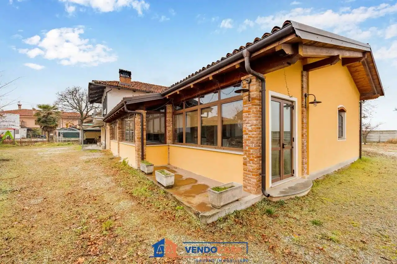 Villa in vendita a Villafalletto