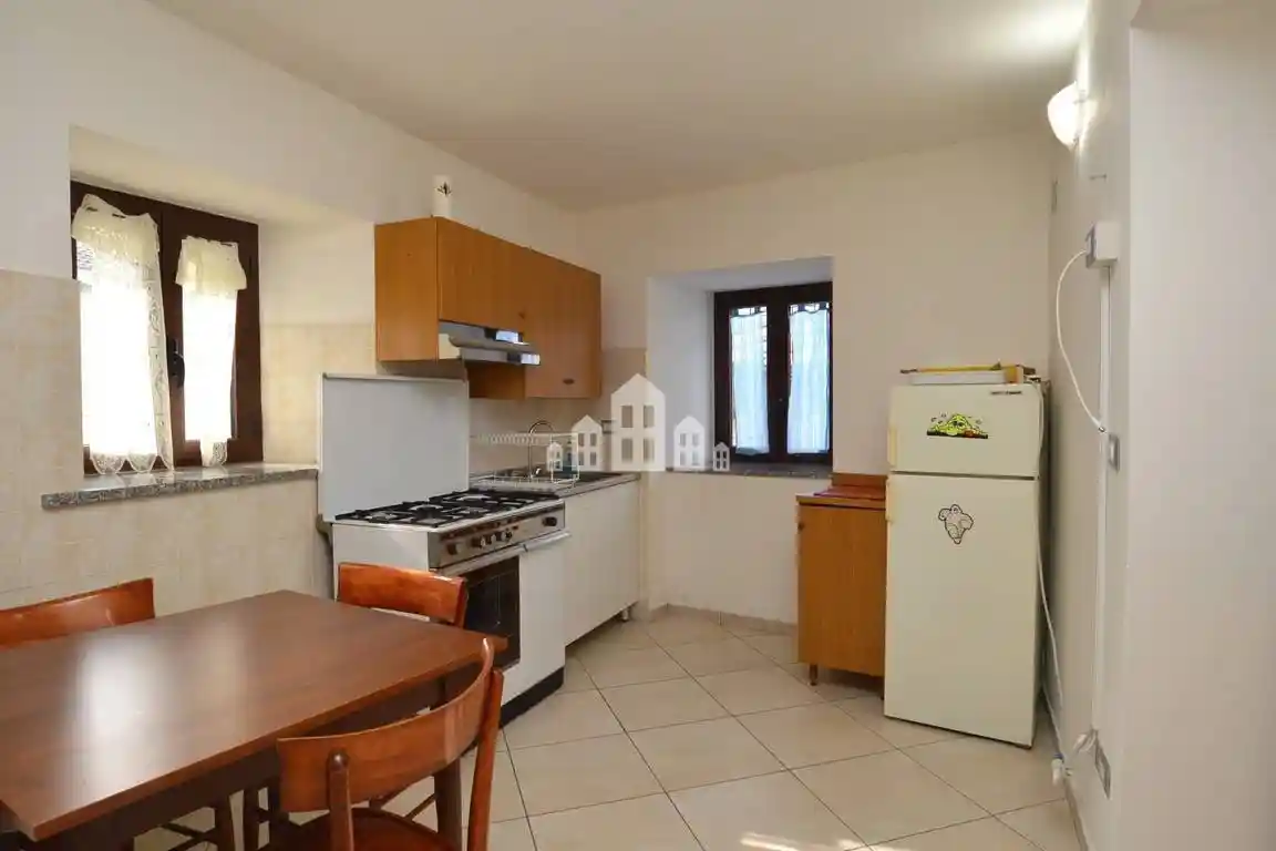 Bilocale via Bora 12, Brosso - foto 3