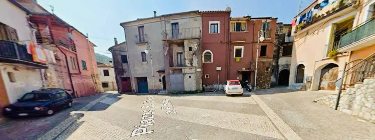 Casa indipendente in vendita a Vairano Patenora