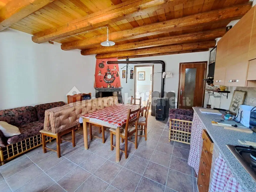 Baita via Statale, Dongo - foto 2