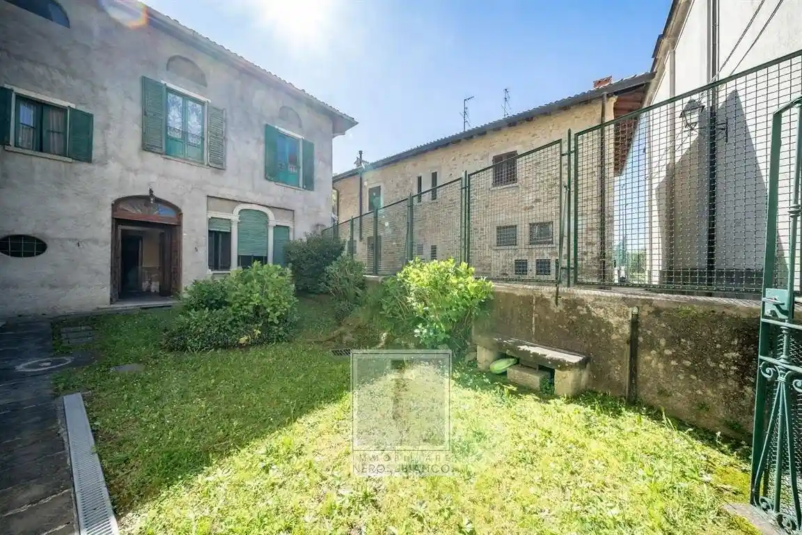 Terratetto plurifamiliare piazza iv novembre, Ravellino, Colle Brianza - foto 4