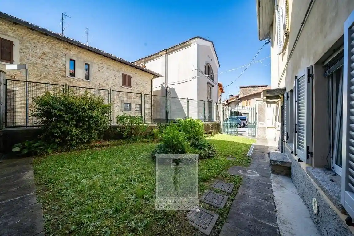 Terratetto plurifamiliare piazza iv novembre, Ravellino, Colle Brianza - foto 5