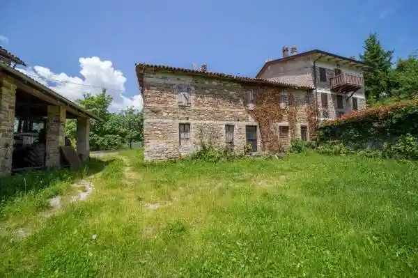 Rustico - Casale in vendita a Corniglio
