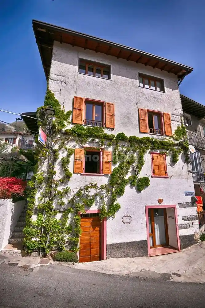 Appartamento in vendita a Tremosine sul Garda