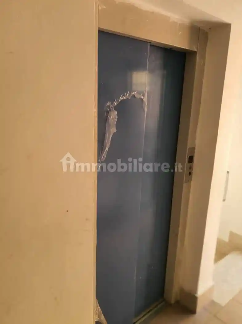 Palazzo - Edificio in Vendita - foto 4