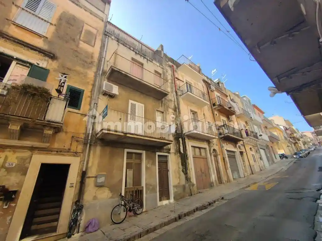 Casa indipendente in vendita a Ragusa