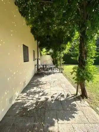 Casa indipendente in vendita a Firenze