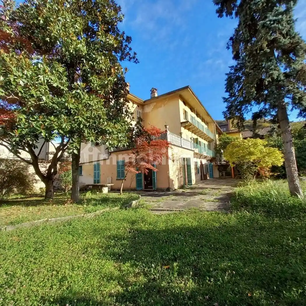 Villa in vendita a Valduggia