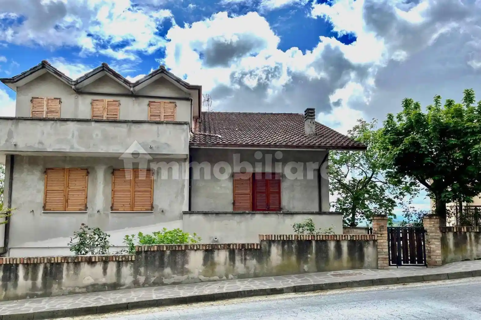 Villa in vendita a Terre Roveresche