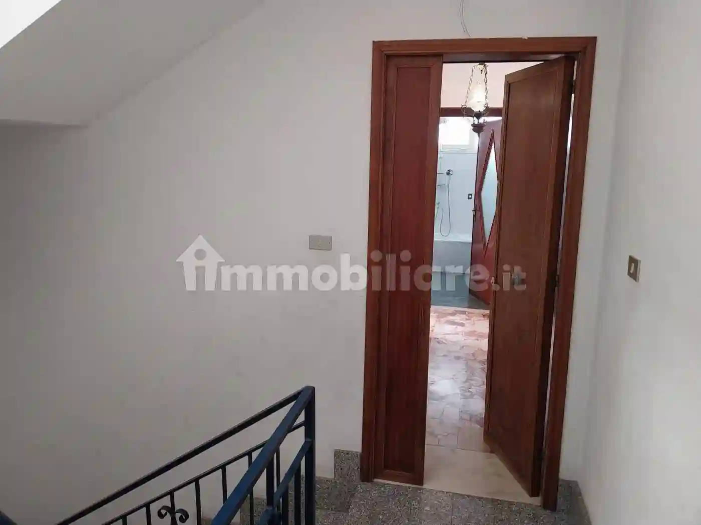 Palazzo - Edificio in Affitto - foto 4