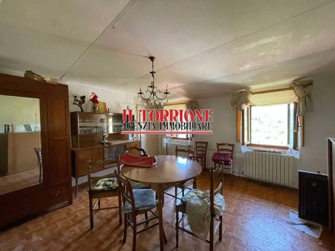 Rustico - Casale in vendita a Pescia