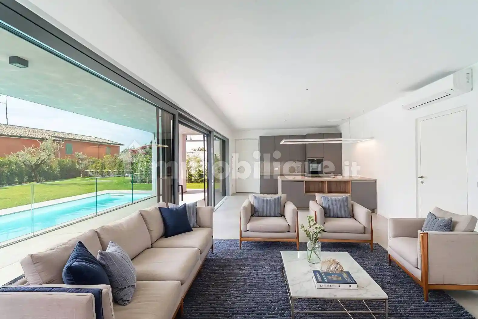 Villa in vendita a Costermano sul Garda