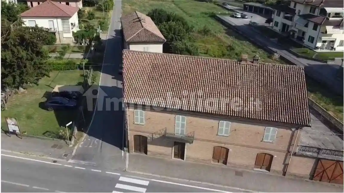 Rustico - Casale in vendita a Nizza Monferrato